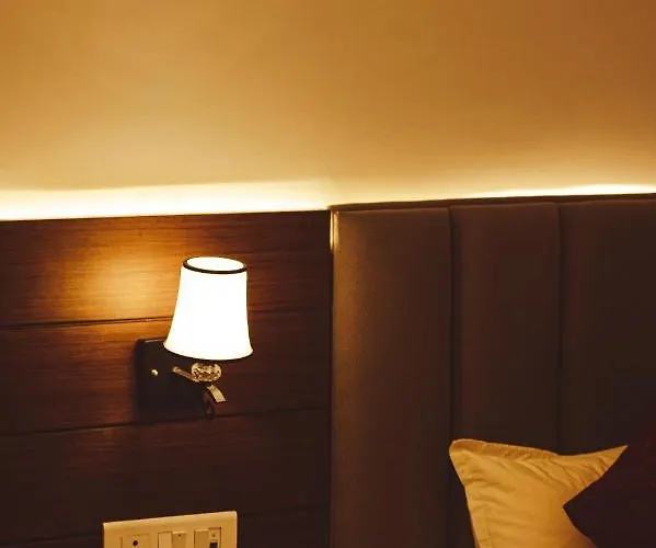 Hotel Ama-la, The Heart Of Comfort In Thamel Katmandou